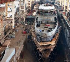 حوض بناء السفن ياروسلافل - نظرة عامة، ميزات، الإنتاج على حراسة الوطن الأم
